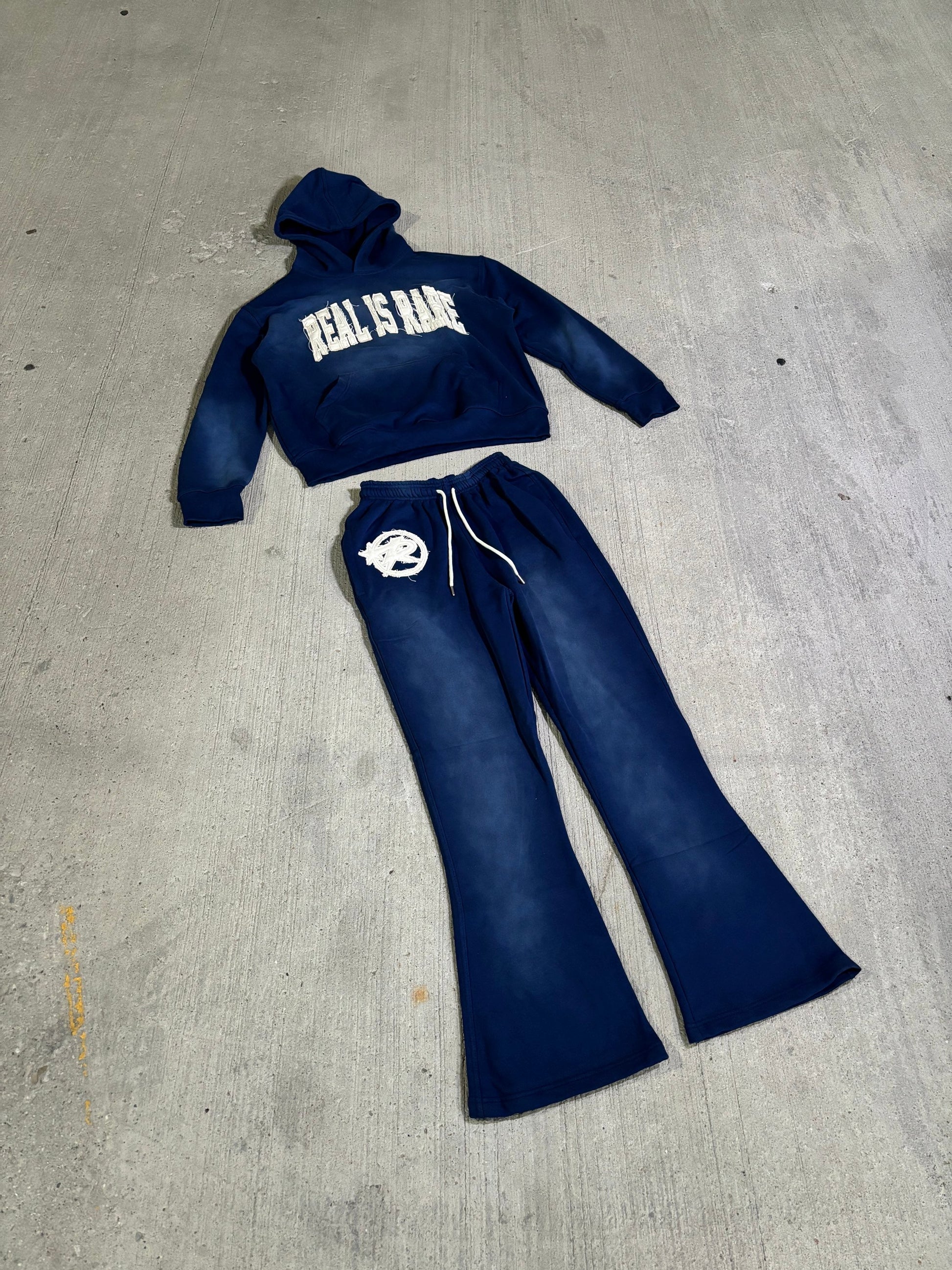 RIR Sweatsuit image 3